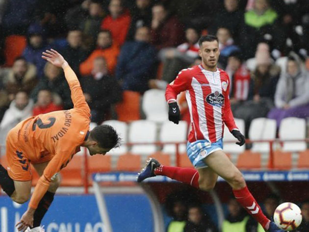 El Lugo en su duelo frente a Osasuna. Foto: Marca.com