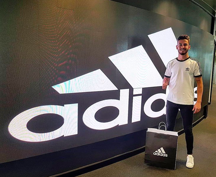 Andrés Martín se une a Adidas y cerca está del Rayo Vallecano