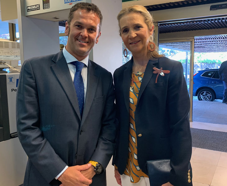 Antonio Jesús de la Rosa junto a la Infanta Elena, presidenta de honor del Comité Paralímpico Español