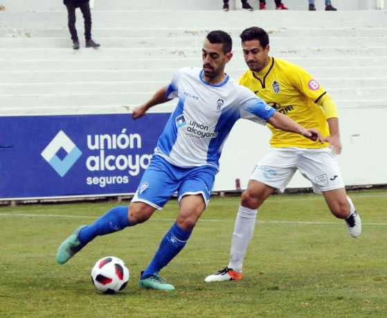 Antonio Pino en su etapa en el Alcoyano