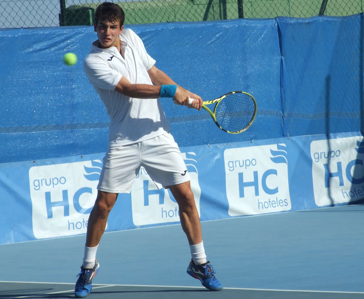 Mario Mansilla, uno de los tenistas nacionales ya en liza en Pozoblanco