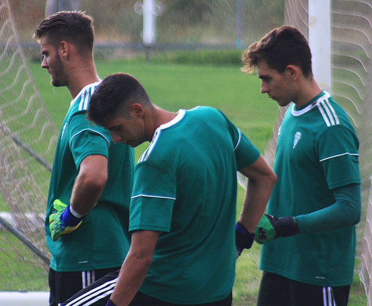 Alberto González ya tiene equipo tras rescindir la semana pasada con el Córdoba, jugará en Segunda A con el Mirandés