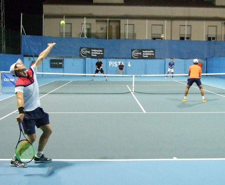 Una imagen de las semifinales de dobles en el Memorial Fabián Dorado