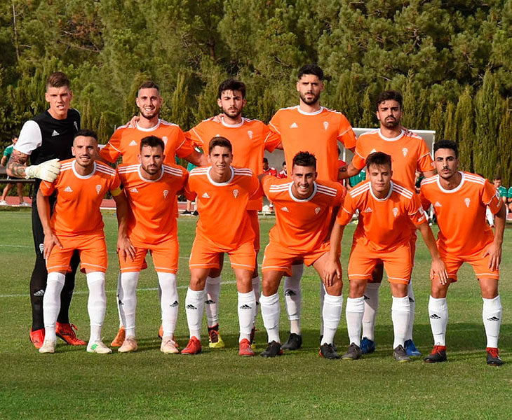 El once titular del Córdoba en su regreso a Coín para medirse al Recreativo Granada