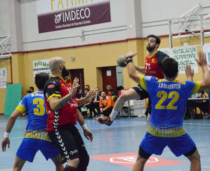 Aitor Gómez y Filipe Martins, dos de los ex del ARS en el Cajasur. Foto: Prensa Córdoba de Balonmano