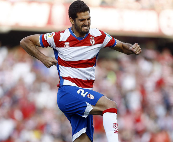 Bernardo Cruz celebrando un gol con el Granada en el final de la liga pasada. Foto: @bernardo_cruz8