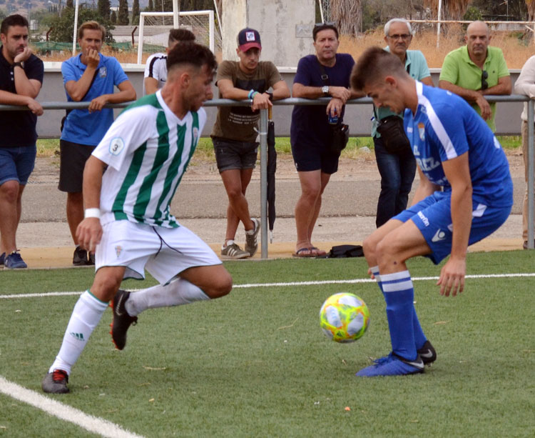 El Córdoba B peleó arriba pero sin suerte. Autor: Javier Olivar