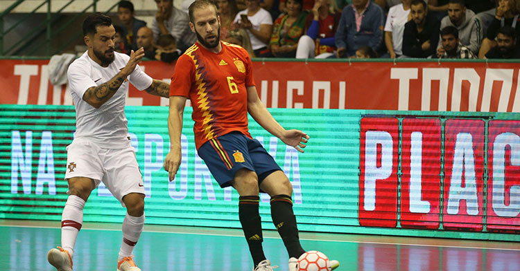 Solano en el reciente partido contra Portugal. Foto: Sefutbol