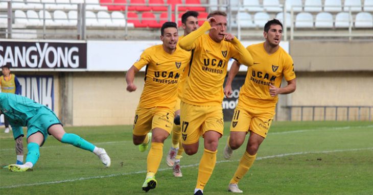 Los jugadores del UCAM celebrando un tanto