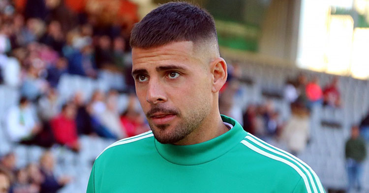 Xavi Molina en el previo del partido ante el Mérida. Foto: Charo Tobajas / CCF