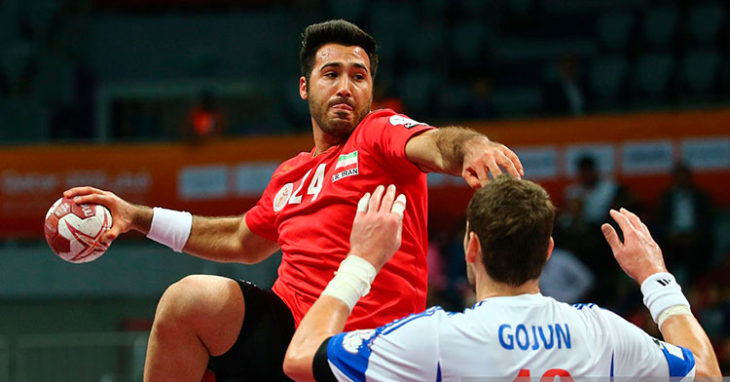Afshin Sadeghi jugando con Irán