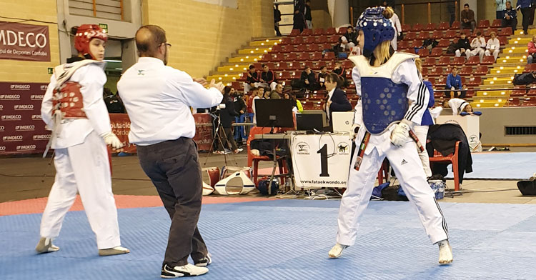 Uno de los combates que pudieron presenciarse este fin de semana en Vista Alegre