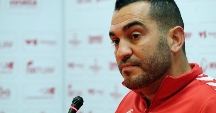 Adrián Hernández, entrenador grana. Foto: Real Murcia