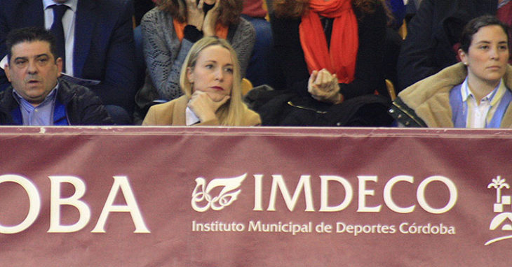 La diputada de Deportes, Ana Blasco, en el Vista Alegre