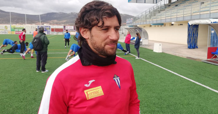 Javi Sánchez, entrenador del cuadro manhego. Foto: Formac Villarrubia