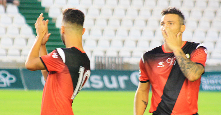 Piovaccari, junto a Andrés Martín, en el partido de presentación ante el Rayo Vallecano del pasado verano.
