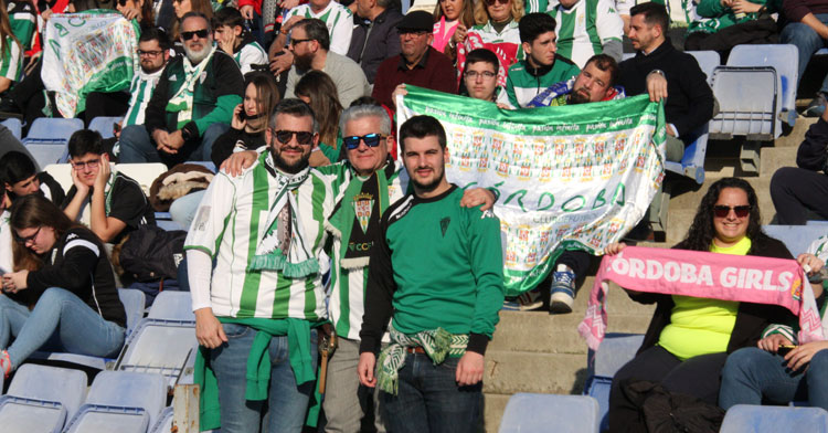 Afición del Córdoba en Huelva. Autor: Paco Jiménez