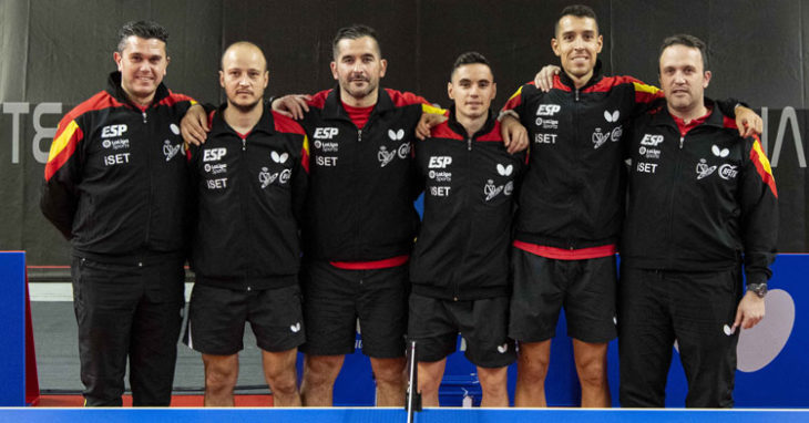 La selección española masculina de tenis de mesa, con Carlos Machado entre ellos