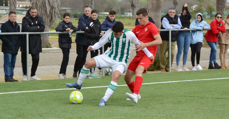 Un partido del Córdoba B de la pasada temporada. Autor: Javier Olivar