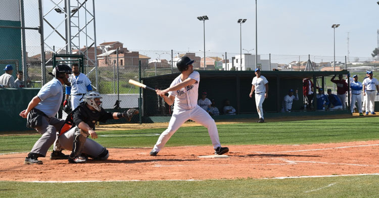 Un momento del Torneo Internacional de Béisbol de Benamejí