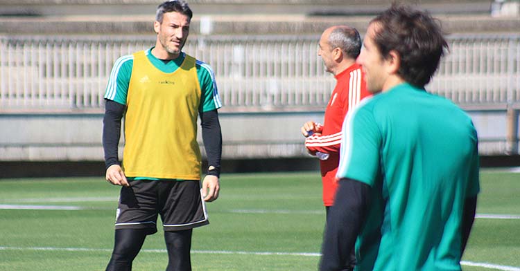 El nuevo perfil de Raúl Cámara, de enlace entre muchos de sus ex-compañeros y futuros fichajes y Juan Sabas.