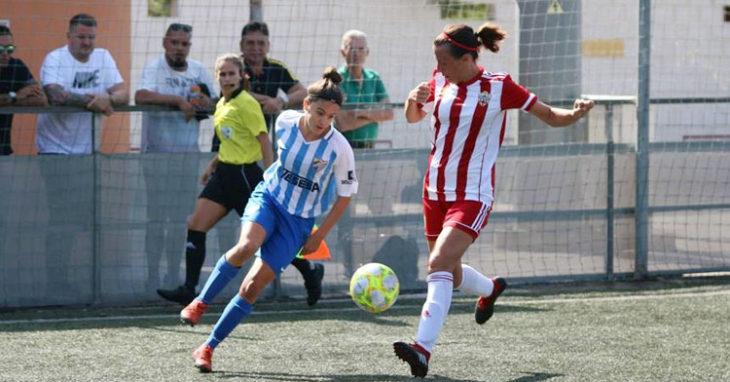 Nora de Torres en un partido con el Málaga.