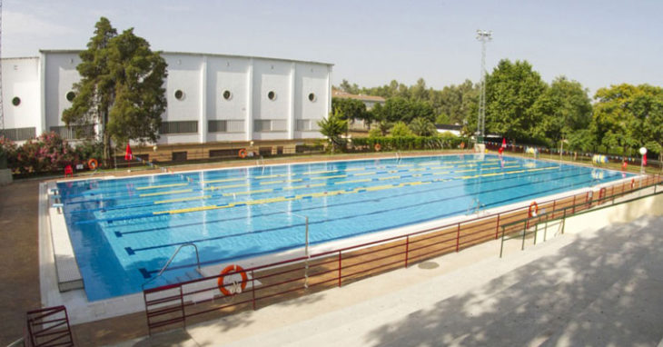 Una imagen de la piscina de la UCO en Rabanales