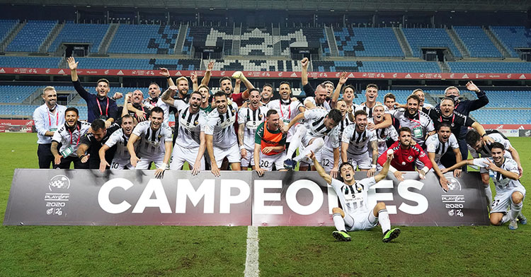 Los jugadores del Castellón celebrando su gesta. Foto: RFEF