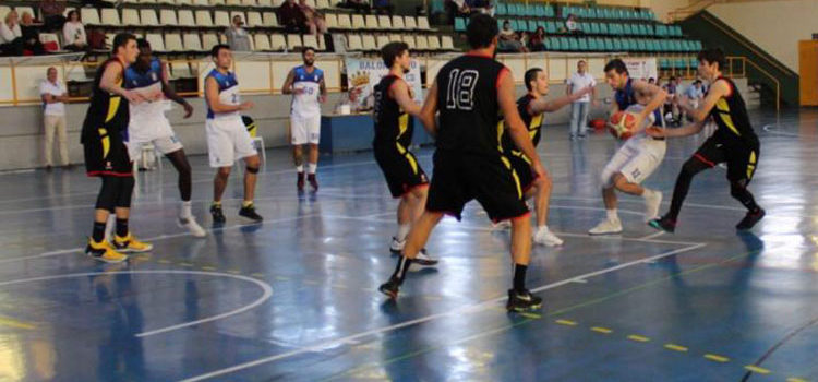 El Peñarroya en su partido en Jerez de esta pasada temporada. Foto: Baloncesto Xerez CD