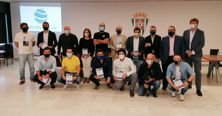 La foto de familia en la presentación. Foto: Radio Marca Córdoba