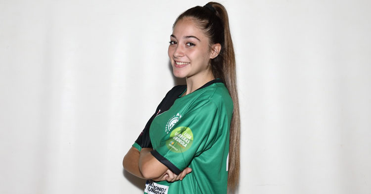 Irene García, jugadora del Adesal. Foto: Fran Pérez / @balonmanoAdesal