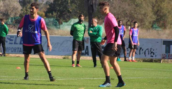 Alberto Del Moral, junto a Bernardo Cruz, es una de las noticias positivas en este inicio de temporada del Córdoba CF.