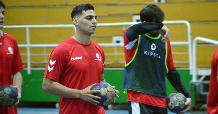 Daniel Ayala ya con sus compañeros. Foto: CBM