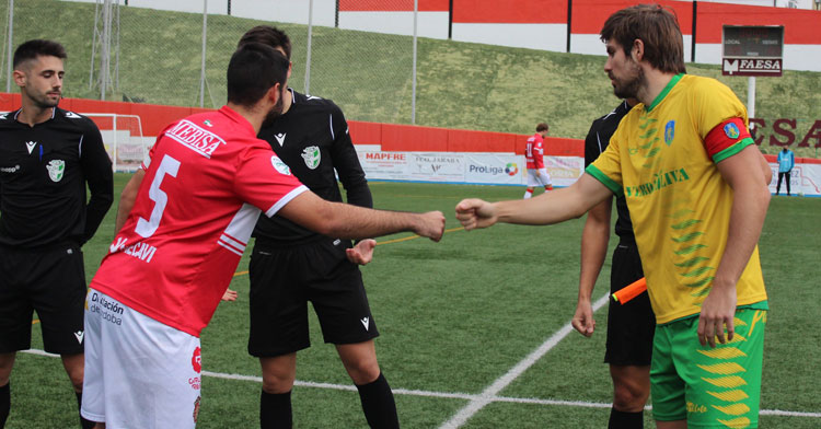 El derbi en Espiel tuvo color verde y amarillo. Foto: Montilla CF