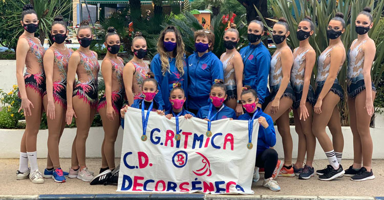 Las representantes del Decorséneca en el Andaluz