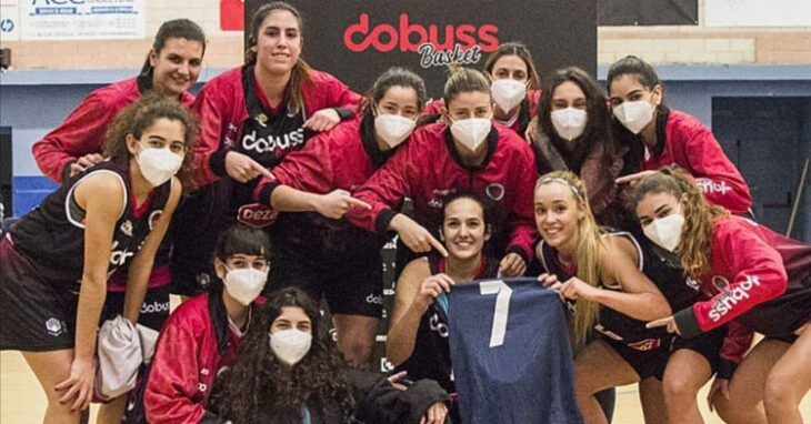 Las jugadoras del Dobuss Córdoba Básket celebraron una nueva victoria. Foto: Radio Marca Córdoba