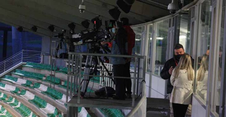 Las cámaras de televisión volverán a ser la única vía para ver el partido del Córdoba este domingo ante el Yeclano.