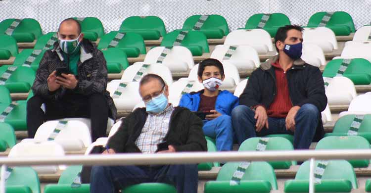 Varios cordobesistas en el último partido liguero ante El Ejido.