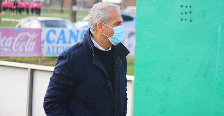 Miguel Valenzuela en su última aparición en la Ciudad Deportiva el miércoles de la pasada semana.