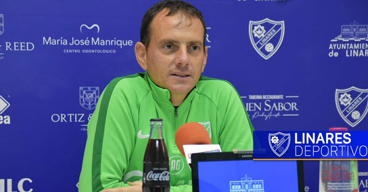 Alberto González en la sala de prensa de Linarejos. Foto: Linares Deportivo