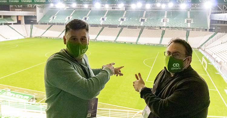 David Jurado y Rafa Fernández desde la grada de El Arcángel tras otra decepción del Córdoba CF.