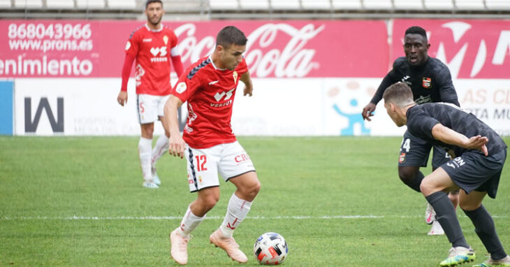 El Real Murcia preparó el encuentro con un amistoso ante La Nucía. Foto: Real Murcia