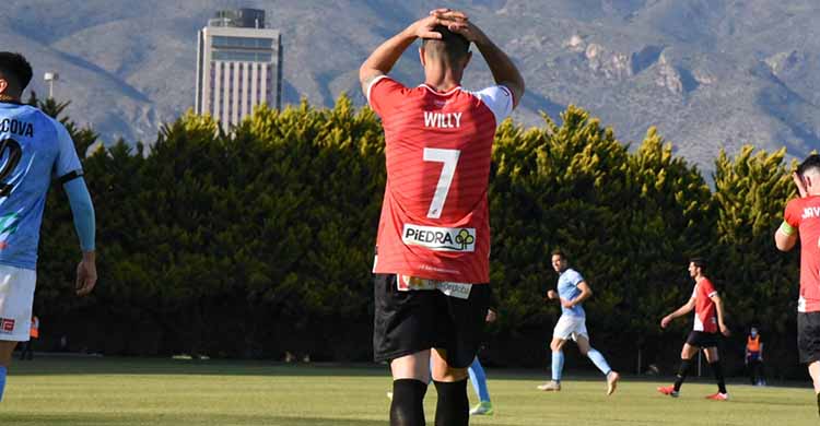 Willy perdonó el gol de la tranquilidad.