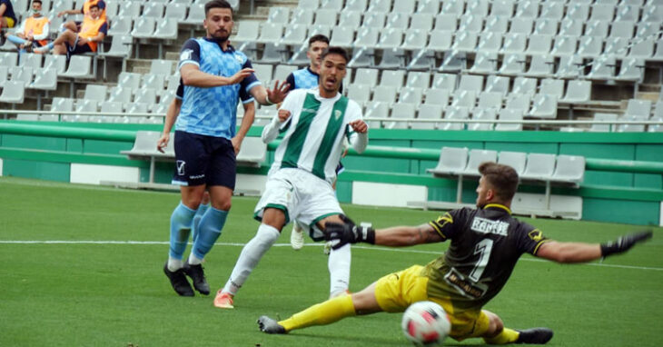 Diego Domínguez anotando el segundo de sus tantos. Foto: CCF