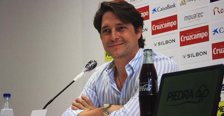 Sonriente. Adrián Fernández-Romero en la despedida de Miguel Valenzuela.