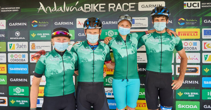 La foto de los cuatro ganadores de la Andalucía Bike Race 2021