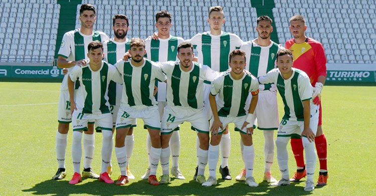 El último once del Córdoba B esta temporada, ante Los Barrios. Foto: CCF