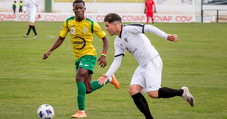Una instantánea del Pozoblanco 2-1 Los Barrios.