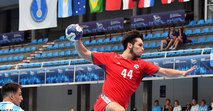 Aarón Codina en un partido con Chile. Foto: JL Recio