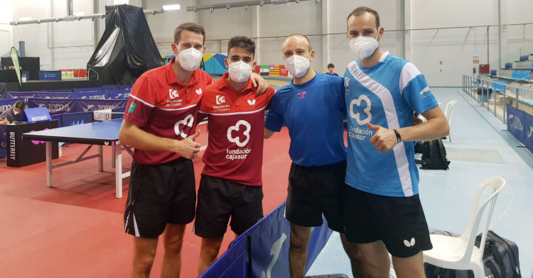 Los jugadores del Cajasur Priego tras vencer su primer partido copero